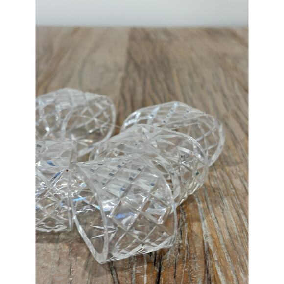 Vintage Clear Acrylic Napkin Rings – Set of 8 Made in Hong Kong - Picture 5 of 6